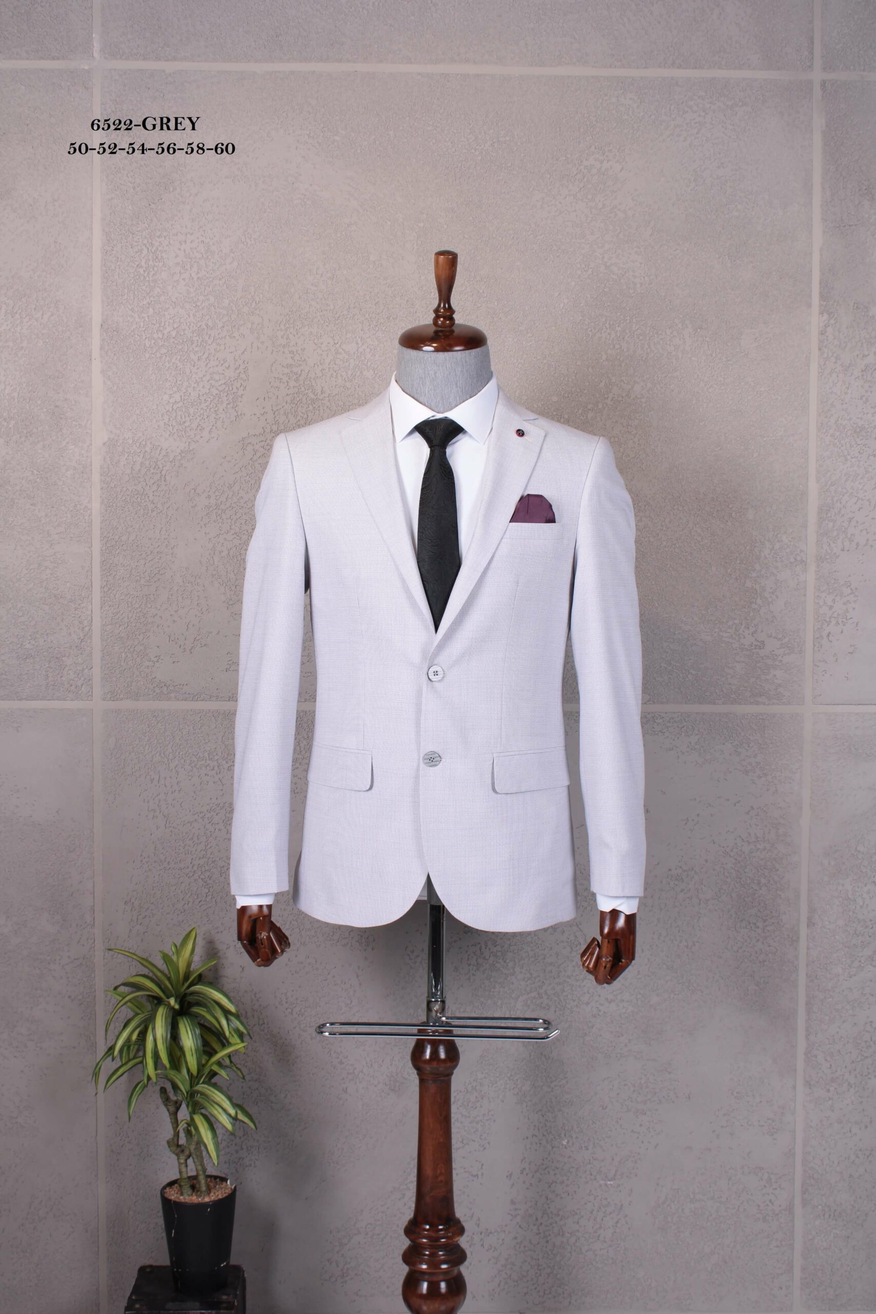 Stylowe koszule męskie, eleganckie marynarki, doskonałe garnitury i wygodne spodnie - wszystko, czego potrzebujesz w hurtowni odzieży męskiej Egoman